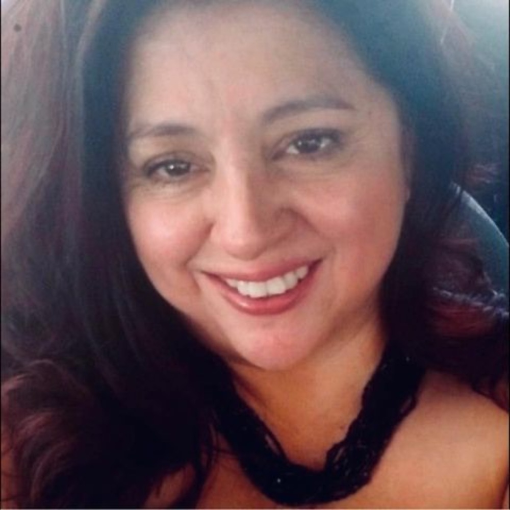 Meet your Posher, Sharon